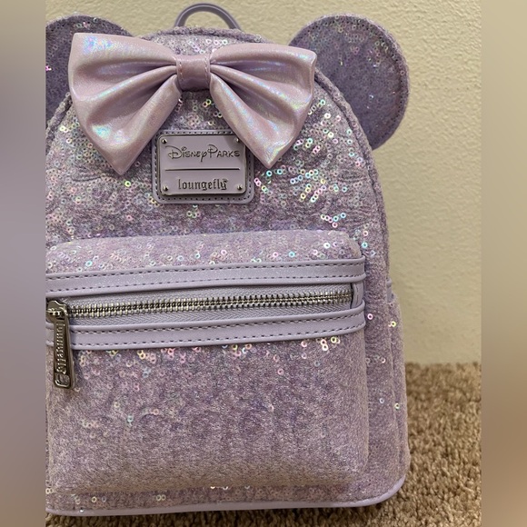 NWT Loungefly Disney Parks opalescent sequined backpack - Picture 2 of 4